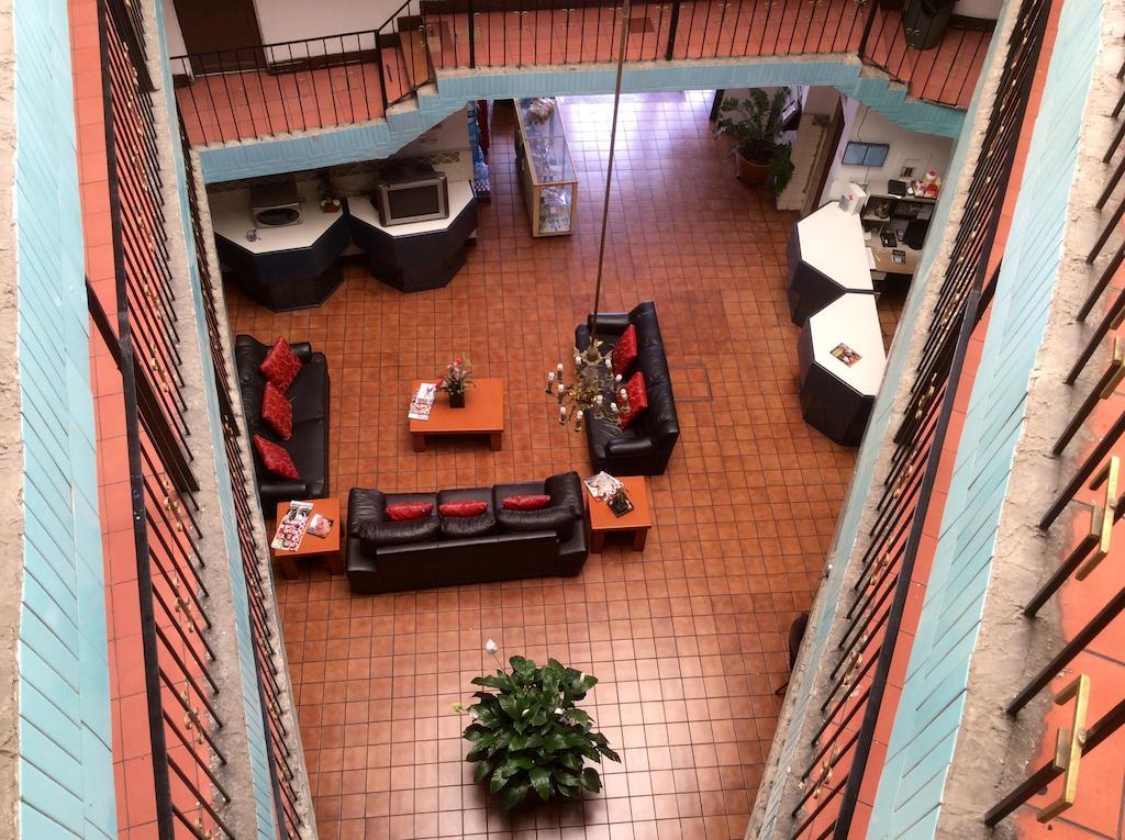 Oyo Hotel Brazil,Guadalajara,Estadio Jalisco Luaran gambar